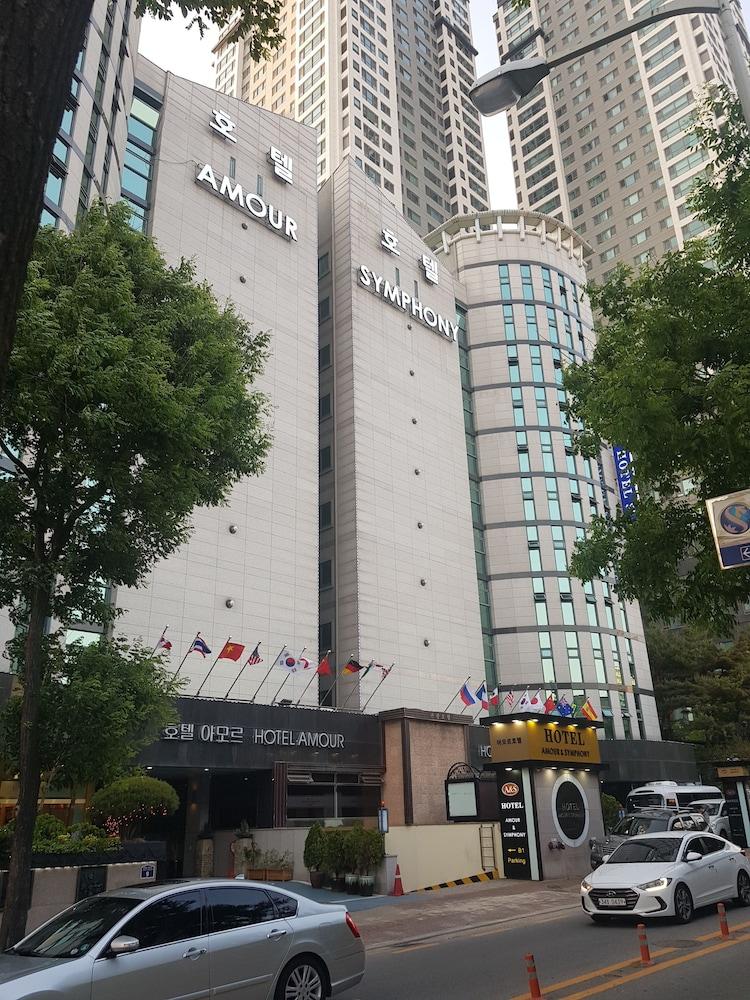 Amour Hotel Suwon Exteriér fotografie