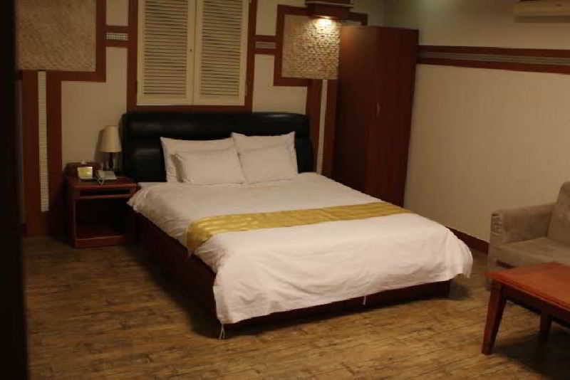 Amour Hotel Suwon Exteriér fotografie