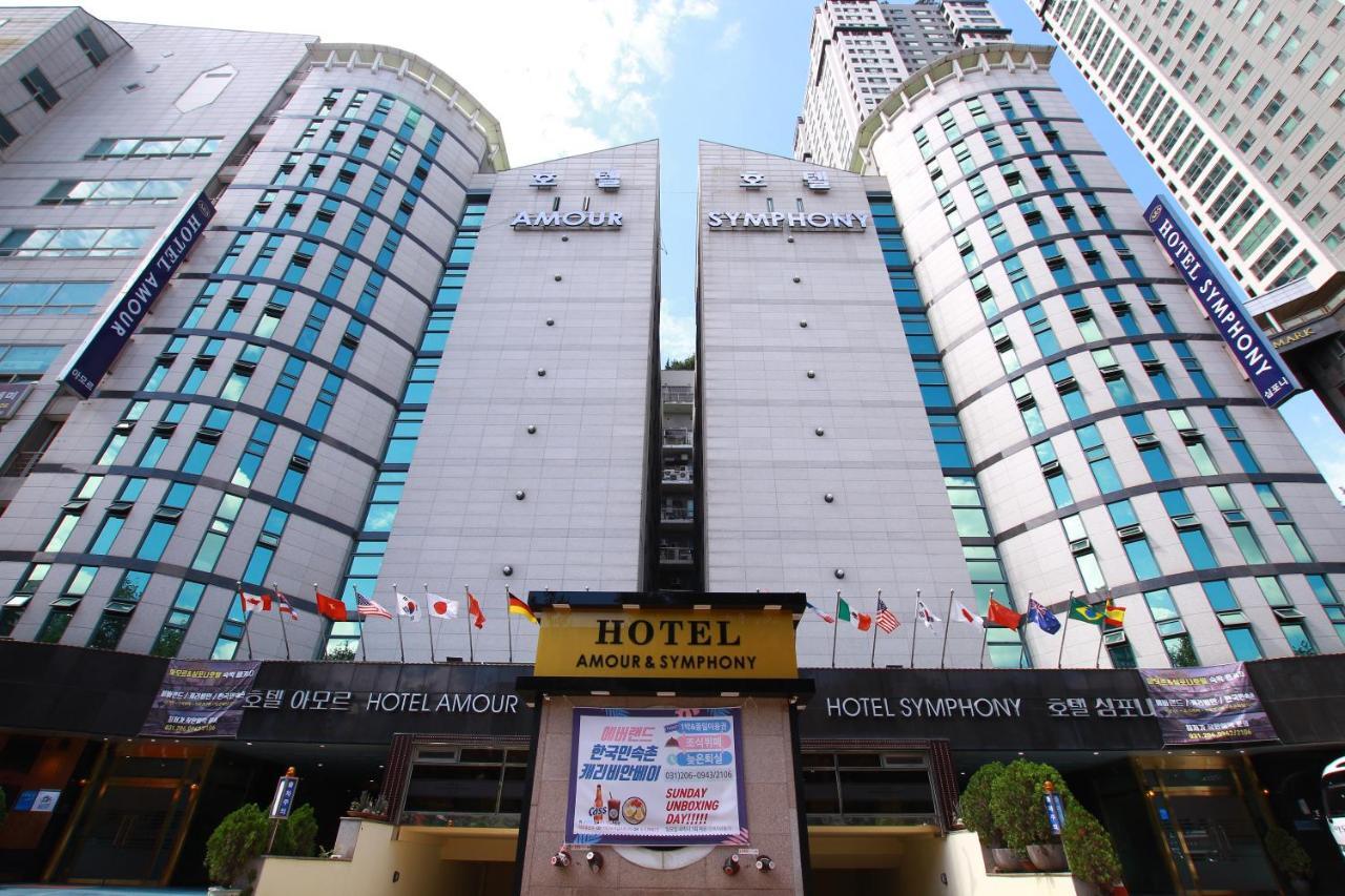Amour Hotel Suwon Exteriér fotografie